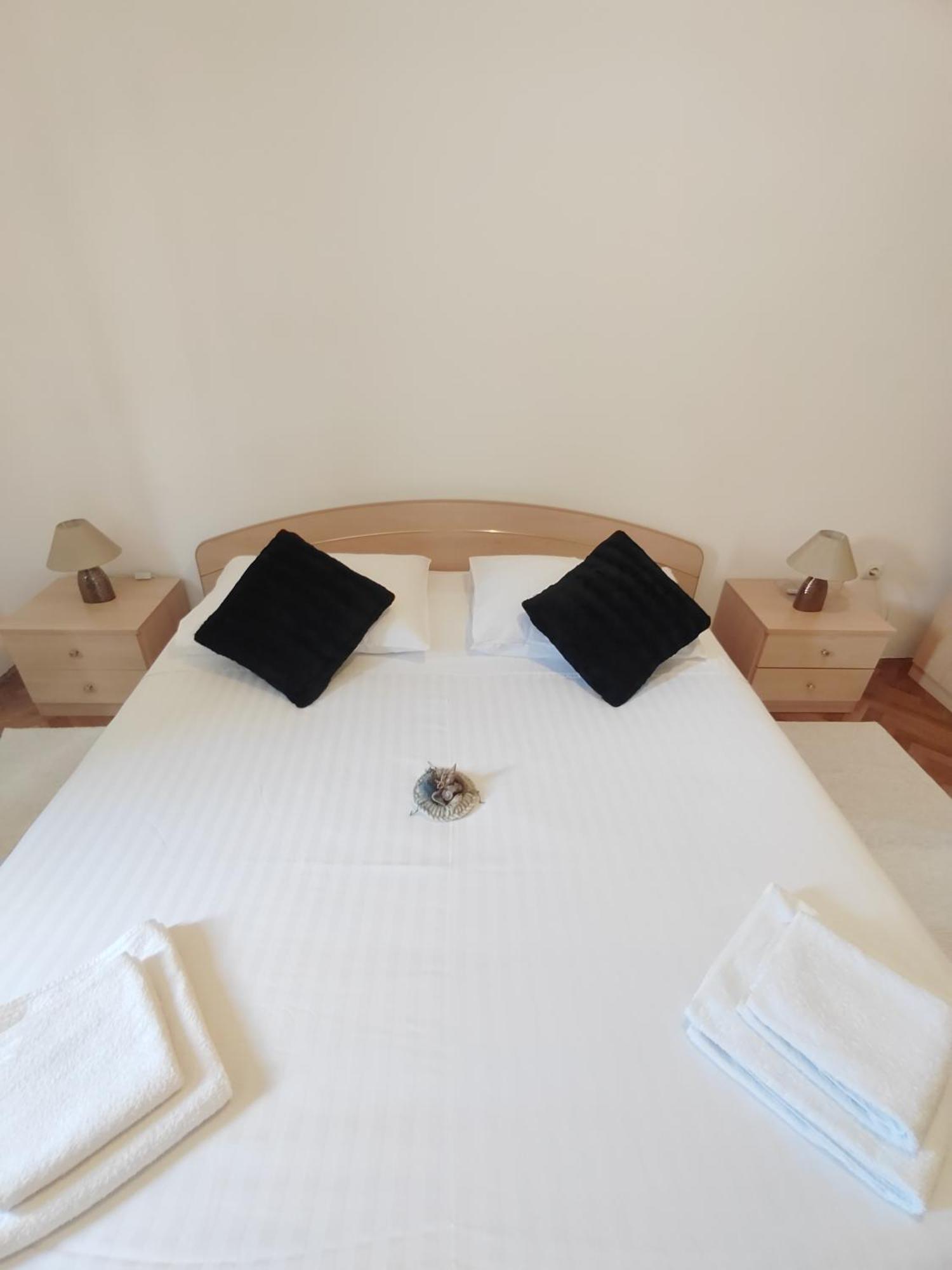 Apartman Karmen Srima Exterior foto
